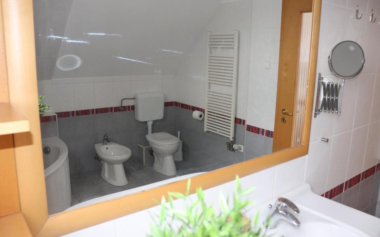 Veszprém B6 Apartman מראה חיצוני תמונה
