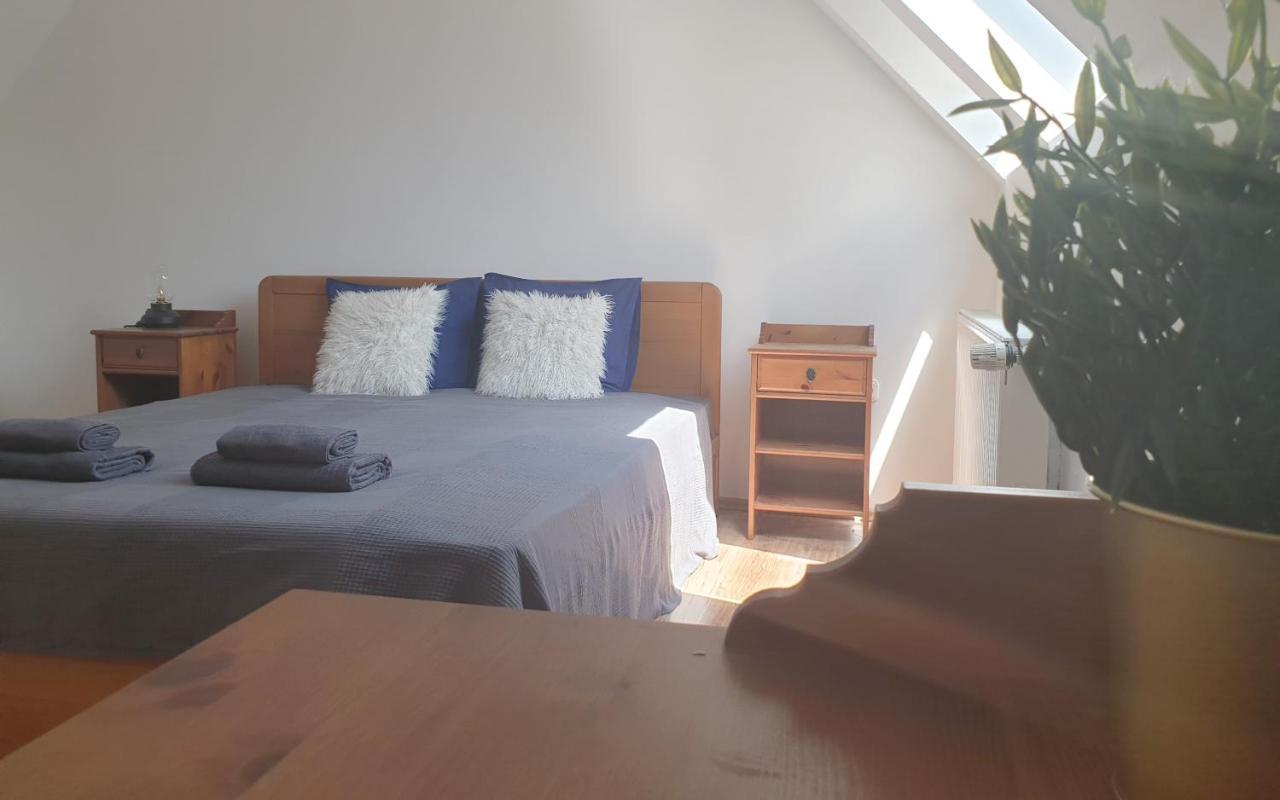 Veszprém B6 Apartman מראה חיצוני תמונה
